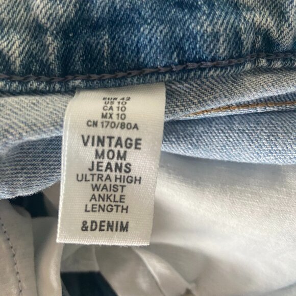 Wide Leg Jeans - Size 10 - Picture 14 of 14